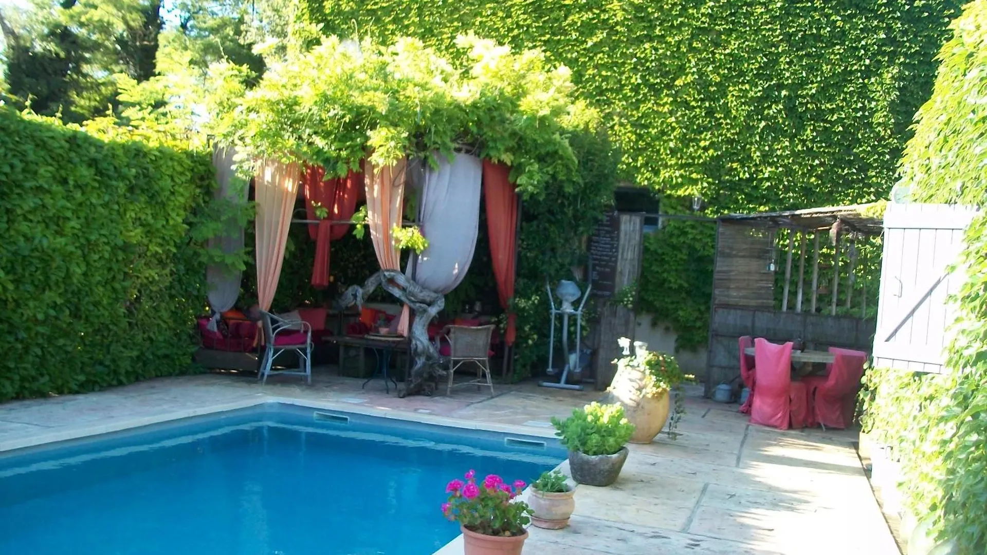 Guest house Le Mazet Des Beaujots Hotel Monteux