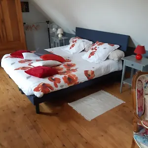 Les Coquelicots Couette-café Saint-Urbain (Finistere)